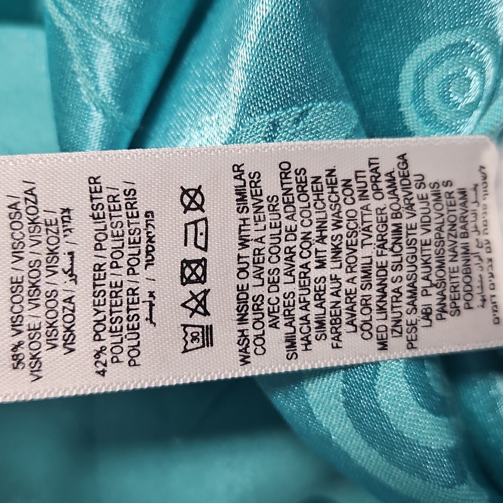 Never Fully Dressed Long Sleeve Wrap Midi Dress: Blue Print: Size- US 4 - Picture 10 of 14